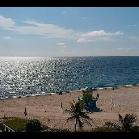 Across The Ocean Few Steps To Beach Contemporary Three Bedroom Townhouse Pompano Beach Eksteriør billede