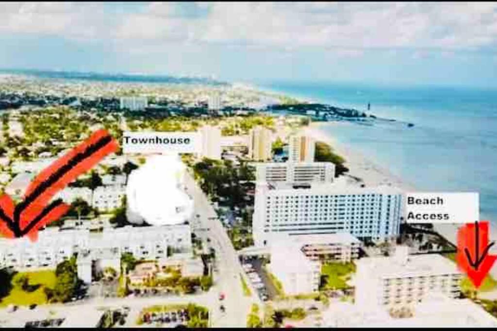 Across The Ocean Few Steps To Beach Contemporary Three Bedroom Townhouse Pompano Beach Eksteriør billede